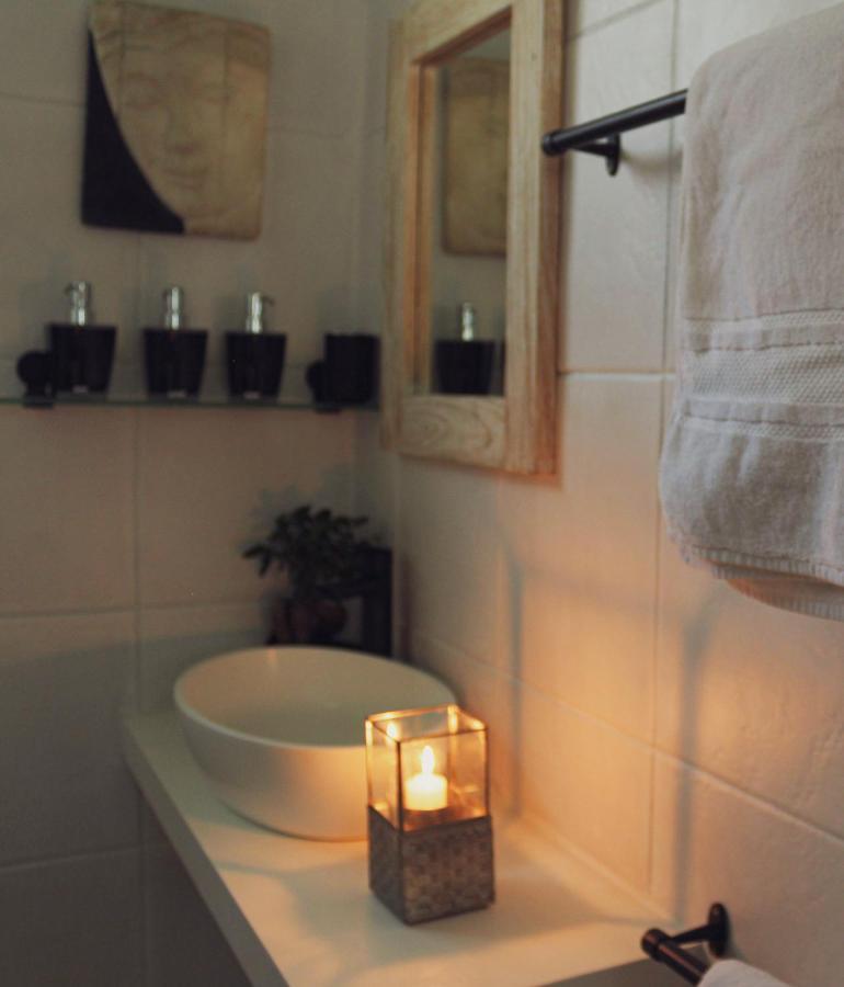 Alluring Self Catering 2 Bedroom Villa At Bokmakierie Villas Βίντχουκ Εξωτερικό φωτογραφία