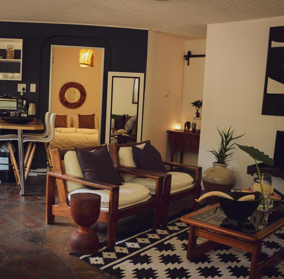 Alluring Self Catering 2 Bedroom Villa At Bokmakierie Villas Βίντχουκ Εξωτερικό φωτογραφία