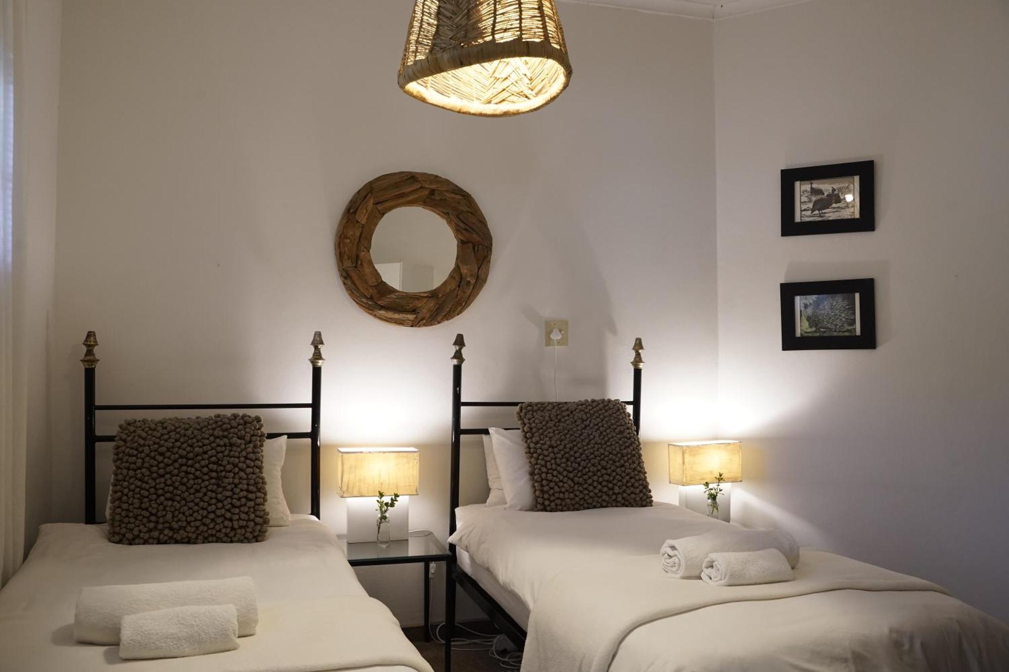 Alluring Self Catering 2 Bedroom Villa At Bokmakierie Villas Βίντχουκ Εξωτερικό φωτογραφία
