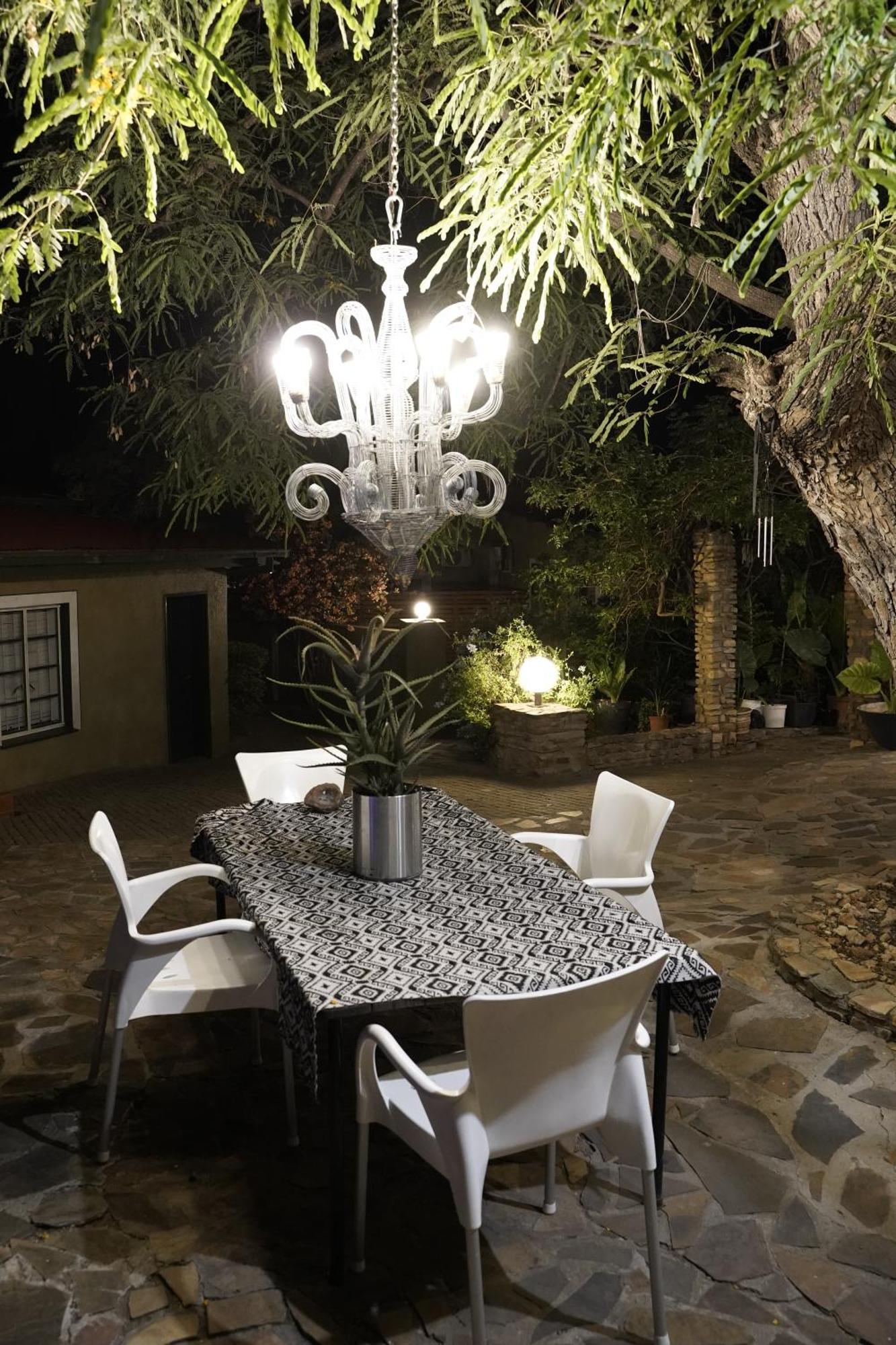 Alluring Self Catering 2 Bedroom Villa At Bokmakierie Villas Βίντχουκ Εξωτερικό φωτογραφία